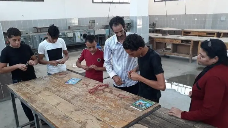 اليوم.. بدء امتحانات المواد العملية والمعملية لطلاب الدبلومات الفنية