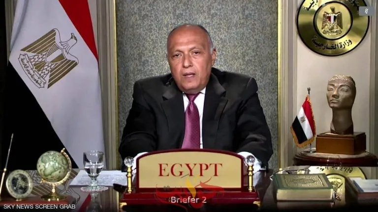 قبل بدء الجلسة الافتتاحية لاجتماع وزراء الخارجية العرب .. وزير الخارجية يغادر الاجتماع والوفد المرافق له