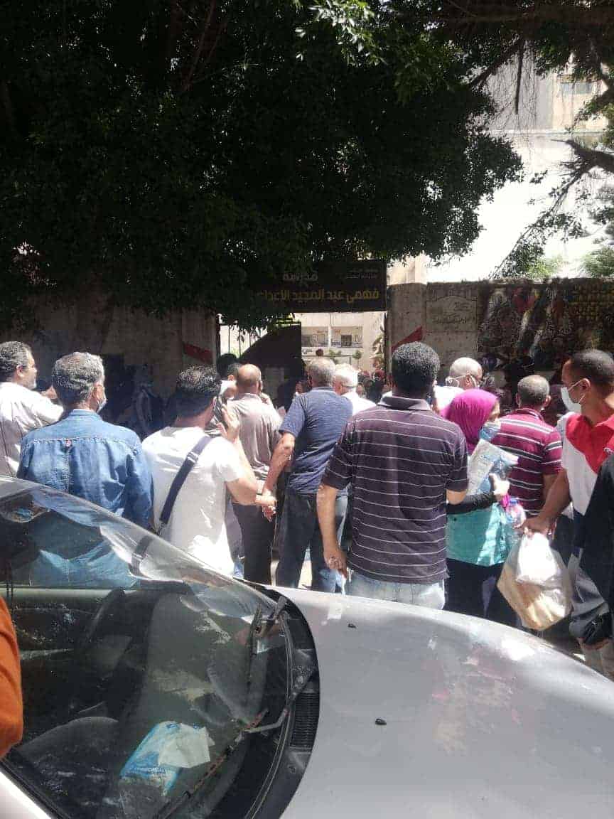 بالصور.. شهامة ضابط شرطة تنقذ طالب الثانوية العامة من الموت