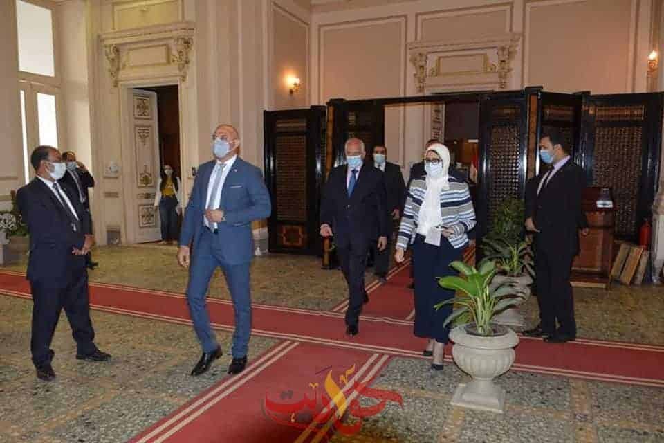 زايد .. تلتقى بمحافظى القاهرة والجيزة لمتابعة مستجدات فيروس كورونا المستجد