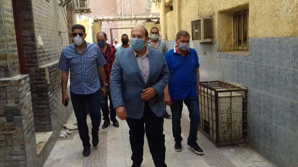 خلال جولته بمستشفى ام المصريين نائب محافظ الجيزة للاطباء أنتم سند مصر وأملها .. ويوجه بتوفير الرعاية الكاملة للمرضى