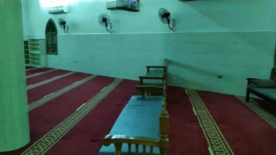 شاهد .. الاستعدادات النهائية لمسجد الرضا بالحوامدية لاستقبال المصلين غدا السبت