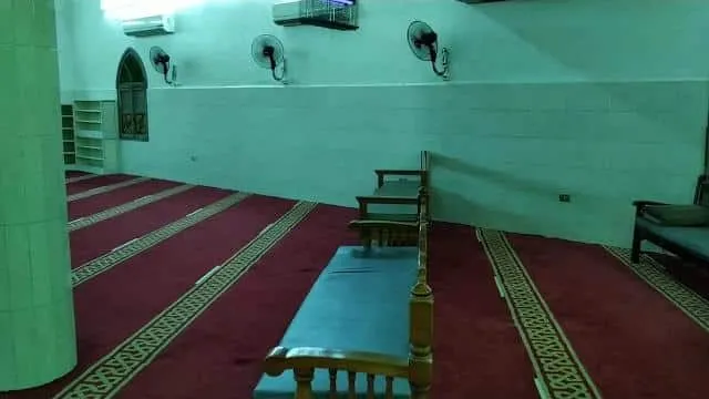 شاهد .. الاستعدادات النهائية لمسجد الرضا بالحوامدية لاستقبال المصلين غدا السبت