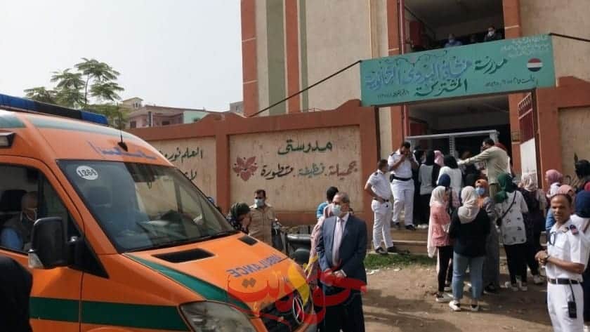بعد دخولها لجنة الامتحان تفقد الوعى .. والإسعاف يعالجها