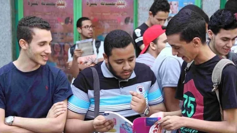 تعرف على إجراءات "التعليم" لحماية طلاب الثانوية العامة من "كورونا"