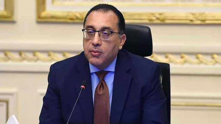حملة الماجستير والدكتوراه دفعات 2015 : 2020 يطالبون رئيس الوزراء بتعيينهم أسوة بزملائهم السابقين