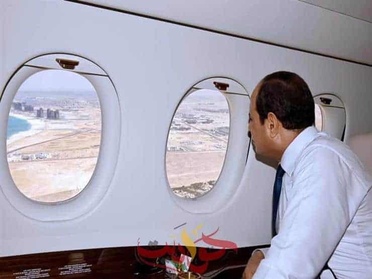 السيسي يتفقد الموقف التنفيذي لمدينة العلمين الجديدة .. جواً (صور)