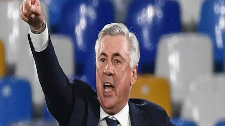 مدرب إيفرتون: ليفربول لن يفوز بلقب الدوري الإنجليزي على ملعبنا