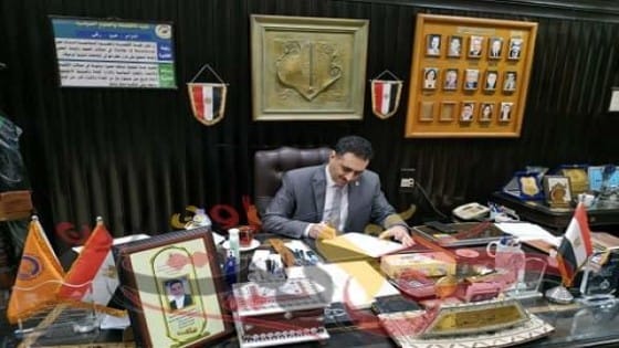 فى ظل جائحه كورونا .. ركود تام فى الاسواق هل يمكن إنعاشها خلال الفترة القادمة .. عميد كلية الاقتصاد والعلوم السياسية يجيب