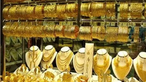 ارتفاع جنونى للذهب .. وعيار 24 يتخطى ألف جنيه