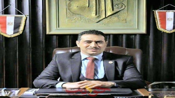 د محمود السعيد عميد الاقتصاد والعلوم السياسية