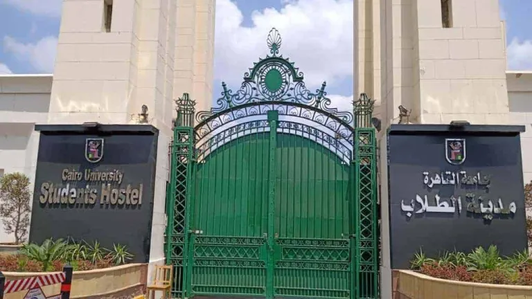اعتبارًا من  8 يوليو المقبل .. تسكين طلاب جامعة القاهرة في غرف فردية بالمدن الجامعية