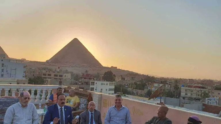 الحصان يبدأ أولى جوالاته الانتخابيه بنزلة السمان بالهرم