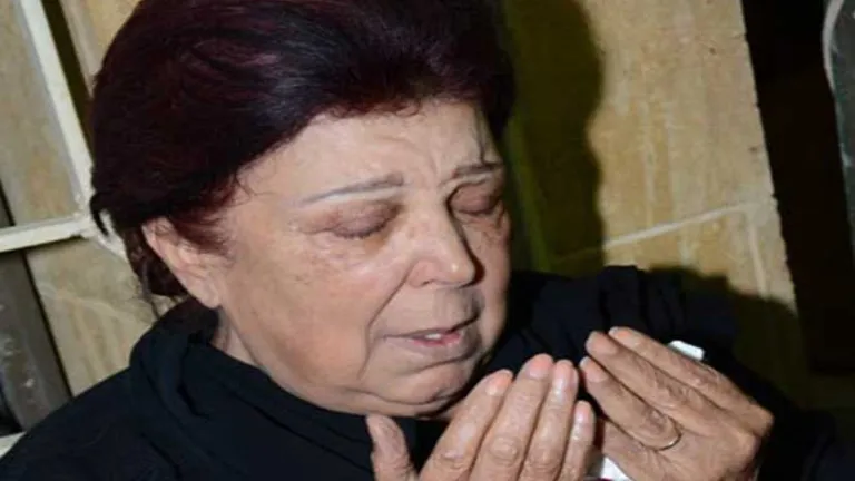 لن تدفن بجانب زوجها.. تعرف على مكان دفن رجاء الجداوي