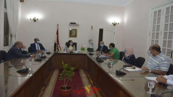 لهذه الأسباب .. نائبة محافظ الجيزة تجتمع بصندوق تطوير العشوائيات