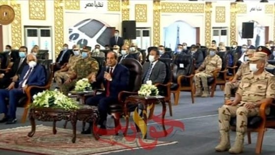 السيسى للمصريين: ليه بتدمورا الارض الزراعية ومش عايزين تساعدونا .. لن أبيع الوهم للمواطنين علشان اى اعتبارات
