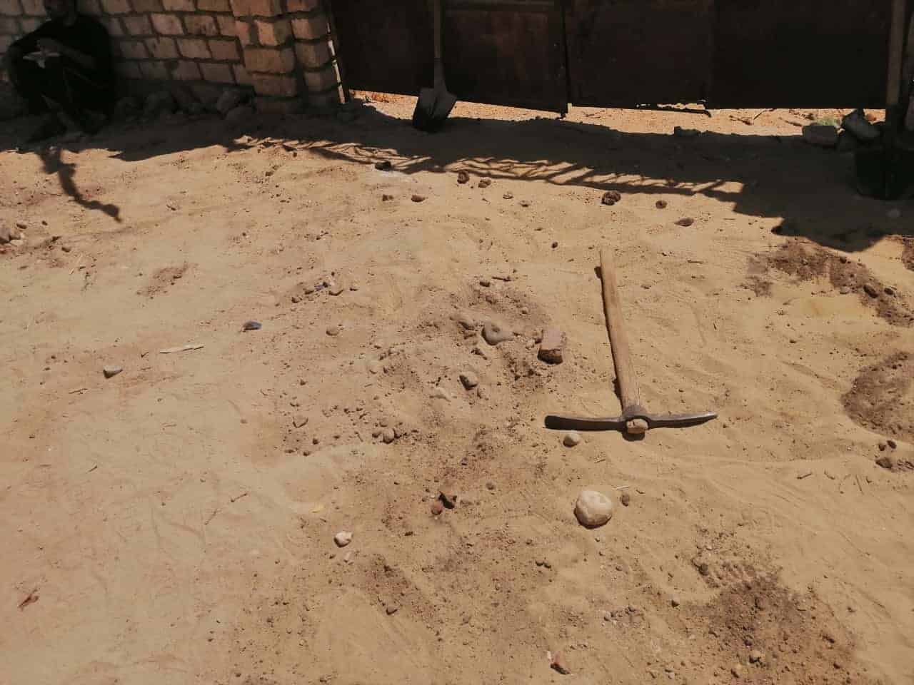 صيانة أعمدة كهرباء ملعب الجزيرة الشقراء بحرى ودفن كابلات محول عرب الشيخ صالح بالصف