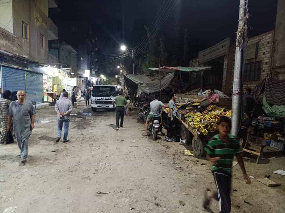 مجلس مدينة الصف يشن حملة ليلية لرفع الاشغالات والمخالفات من شوارع المدينة