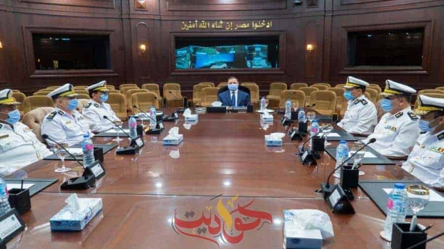 استعدادا لانتخابات الشيوخ .. وزير الداخلية يجتمع بالقيادات الأمنية لمتابعة خطة التأمين