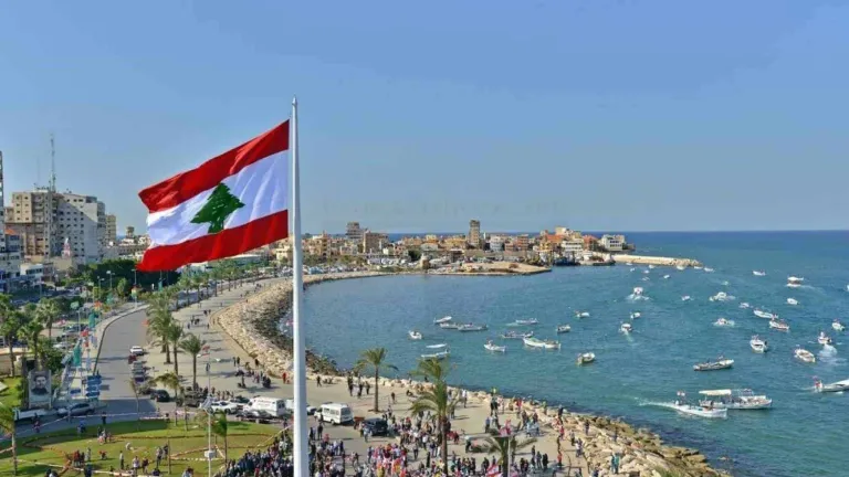 لبنان تعلن غداً الأربعاء حداد وطنى ضحايا الانفجار