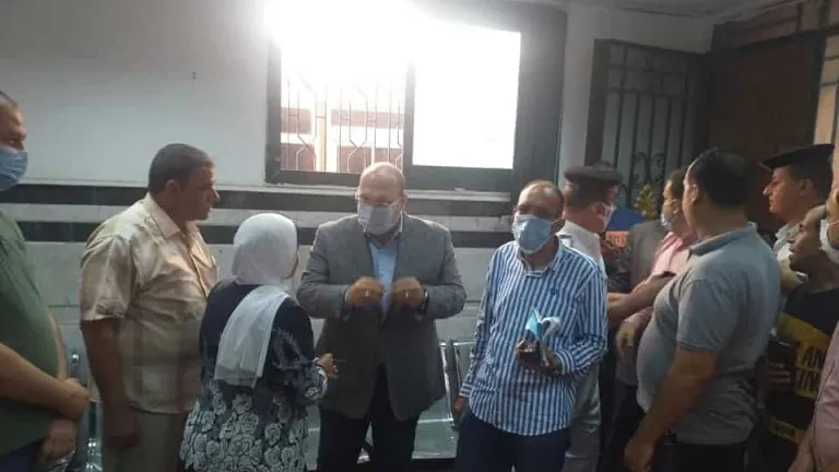 جولة تفقدية لنائب محافظ الجيزة بالمراكز التكنولوجيا بالهرم وكرداسة ومنشأه القناطر والوراق