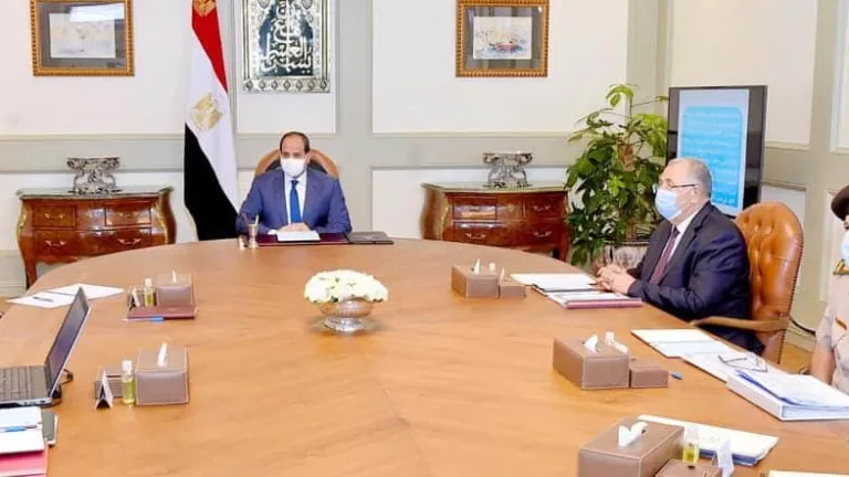 السيسى يوجه بسرعة الانتهاء من إنشاء 200 مركز متطور لمراكز تجميع الألبان على مستوى الجمهورية