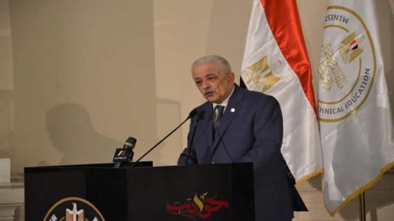 ردا على أولياء الأمور .. التعليم يكشف حقيقة إلغاء التشعيب بالثانوية العامة العام المقبل