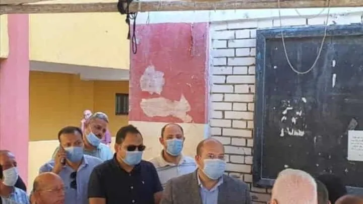 لحل مشاكلهم .. الشهابى يلتقى بمواطنى مركزى أوسيم وأبو النمرس