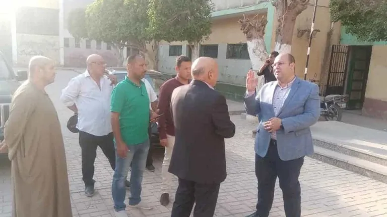 الشهابى يتفقد المقار الجديدة لتلقى طلبات التصالح بمراكز "ابو النمرس الحوامدية البدرشين" .. ويستمع لشكاوى المواطنين