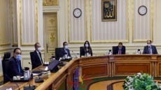 مدبولى يتابع إجراءات تدريب الموظفين المرشحين للانتقال للعاصمة الإدارية