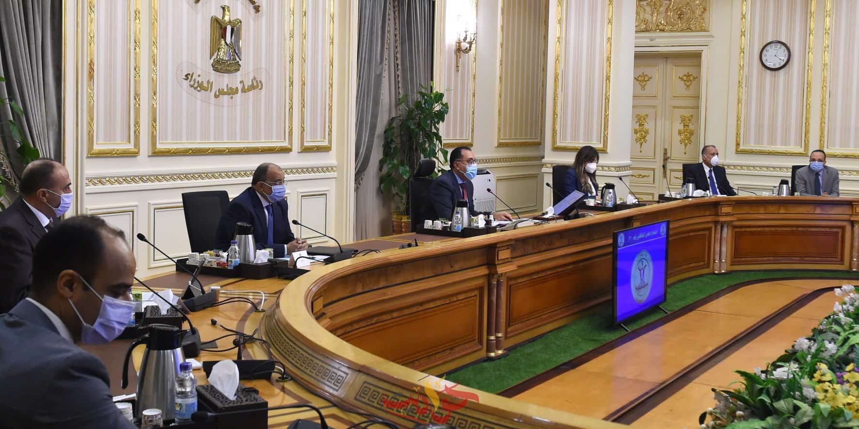 مدبولى للمحافظين: تشكيل فرق عمل تتبعكم مباشرة لمتابعة طلبات التصالح .. الوقوف على تعنت الموظفين للمواطنين