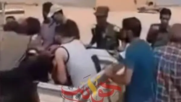 بالفيديو .. العثور على 6 مهاجرين مصريين عليهم آثار التعذيب ومكبلين بالسلاسل في مدينة طبرق بليبيا