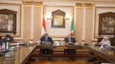 لبحث عودة فرع الخرطوم .. رئيس جامعة القاهرة يستقبل السفير السوداني بالقاهرة