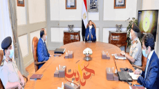 من أجل المواطنين .. السيسى يوجه بالتوسع في المشروعات الإسكانية .. متابعة تطورات مشروعات الشبكة القومية للطرق والمحاور الجديدة