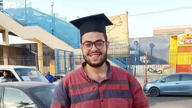 ألف مبروك النجاح فى بكالوريوس التجارة إنجليزى .. محمود اسماعيل النطرينى