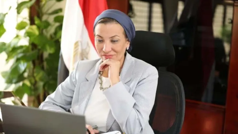 وزيرة البيئة: إنتاج الغذاء من أكثر القطاعات تأثرا بتغير المناخ