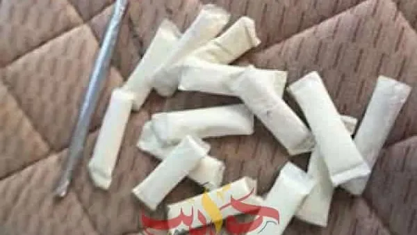 ضبط قهوجى يروج الهيروين لزبائنه داخل القهوه