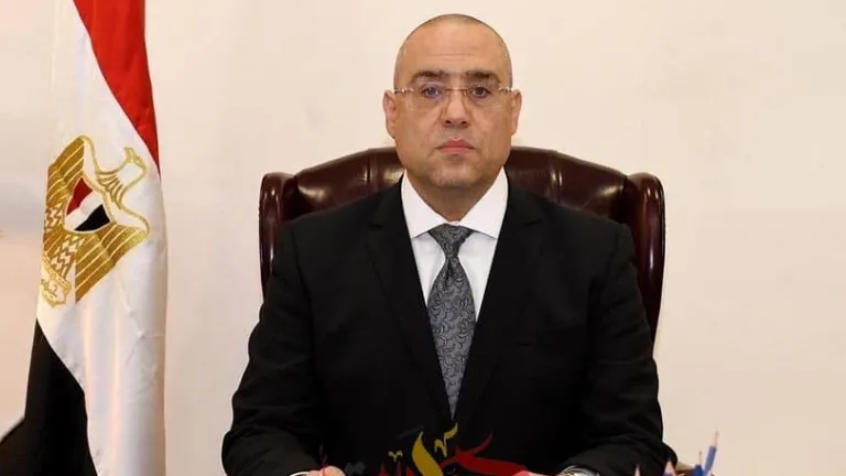 خبر سار من وزير الإسكان لاصحاب الوحدات السكنية بالمدن الجديدة .. تعرف عليه