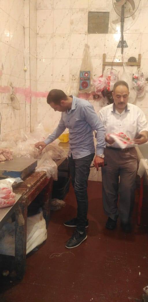 شاهد بالصور.. ضبط 30 طن لحوم ودواجن ومشتقاتهم وكبده غير صالحه للاستهلاك الادمى بالجيزة