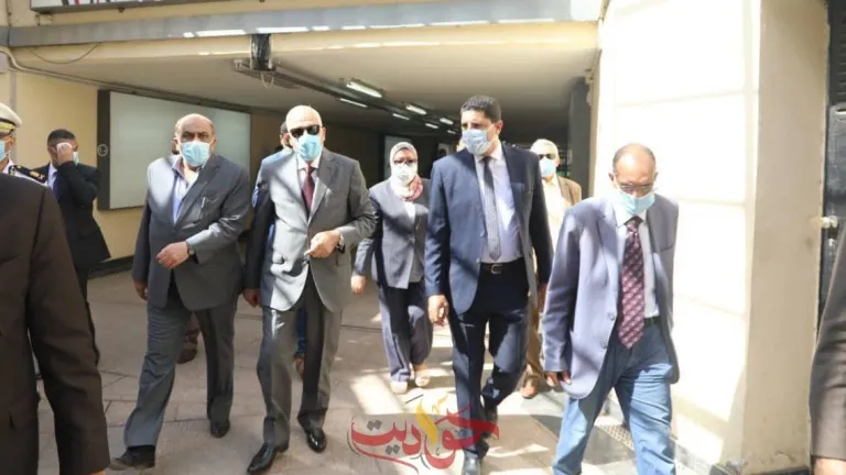 محافظ الجيزة يتفقد انفاق المشاه بميدان الجيزة ويشدد على شركة النظافة بالتواجد اليومى