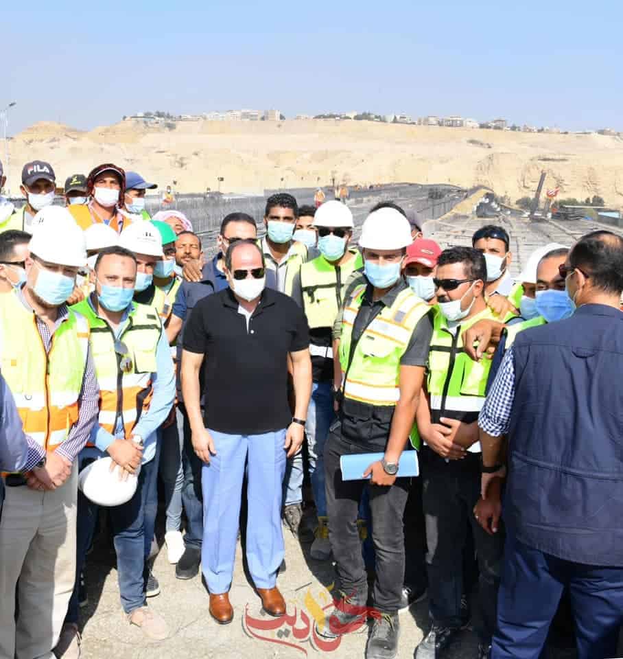 السيسى يترجل على قدمية أعلى الدائرى الاوسطى بالبدرشين