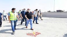 دون ان يشعر به أحد .. السيسى يفاجئ المهندسين بالتواجد فى مواقع عمل مشروعات التطوير بشبكة الطرق بالقاهرة الكبري .. منها الدائرى الأوسطى بالبدرشين .. تعرف على تفاصيل الجولة