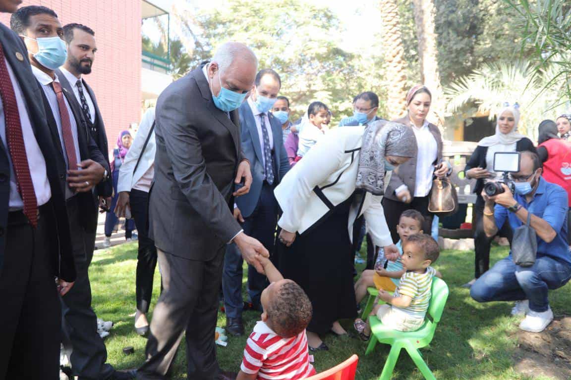افتتاح أكبر مجمع للأطفال وكبار السن بلا مأوى ببولاق الدكرور فى محافظة الجيزة