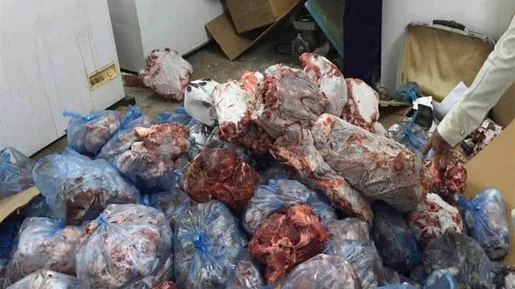 داخل ثلاجه .. ضبط ٥ طن كبده ولحوم مستوردة غير صالحه للاستهلاك الادمى