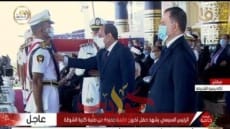 فى حفل تخريج كلية الشرطة .. الطلاب يسطرون جملة ” فى قلبى يا مصر ” على أرض الطابور