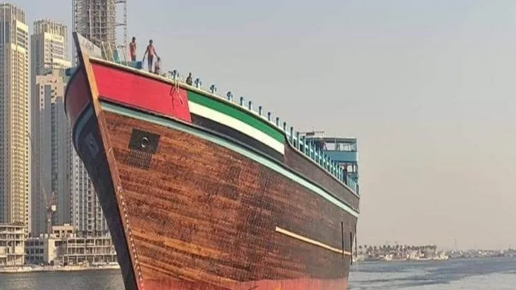 دبي تصنع أكبر باخرة خشبية في العالم .. سُجلت بموسوعة "جينيس"