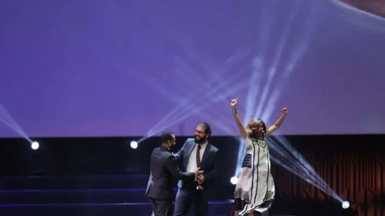 ننشر القائمة الكاملة لجوائز الدورة الرابعة بمهرجان الجونة السينمائى 2020