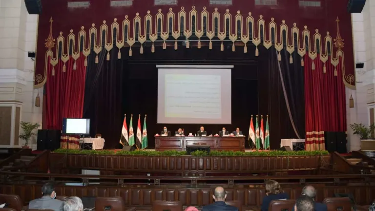 الخشت: يعلن بدء الإطلاق التجريبي لمنصة الجامعة .. تعتمد أنواعًا مختلفة لاختبارات الكترونية  أو ورقية وبأكثر من لغة .. تصحيح جميع أنواع الامتحانات ومراقبة الاختبارات وتحليل نتائج الطلاب ودرجاتهم 