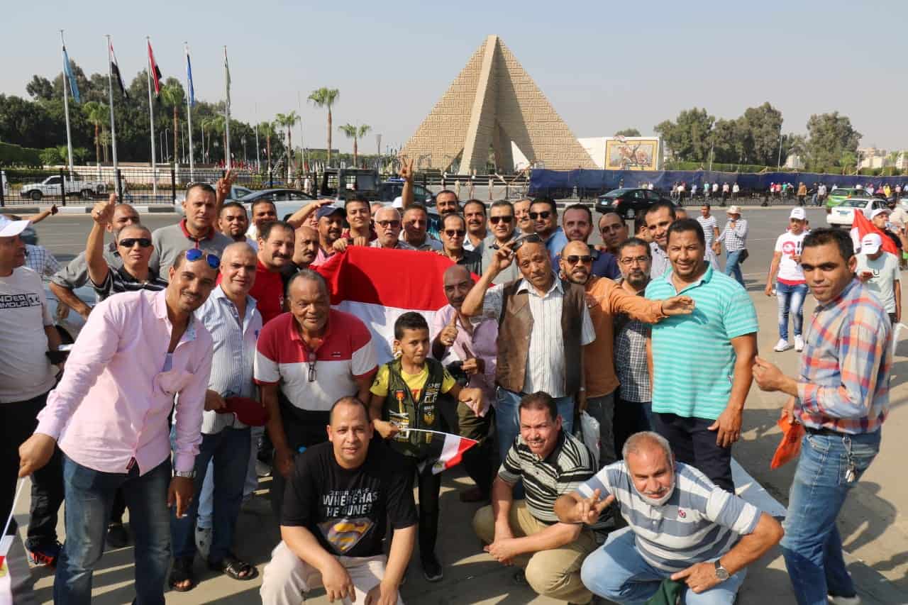 كهرباء جنوب القاهرة تشارك المصريين فرحتهم فى الاحتفالات بذكرى انتصارات أكتوبر