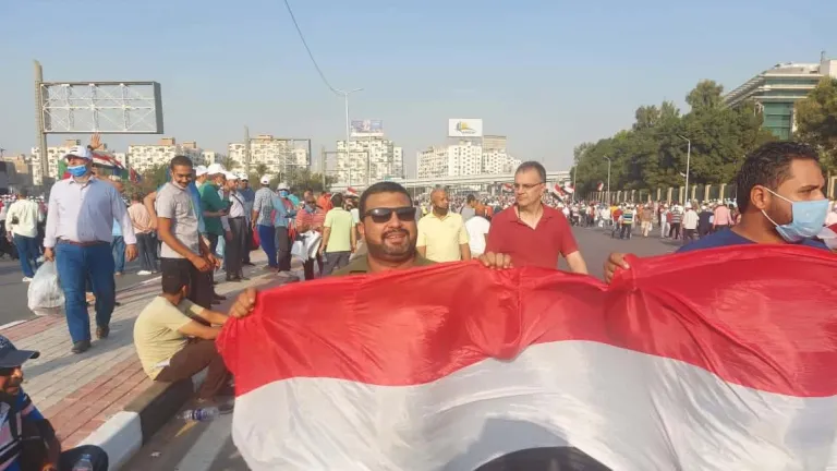 كهرباء جنوب القاهرة تشارك المصريين فرحتهم فى الاحتفالات بذكرى انتصارات أكتوبر